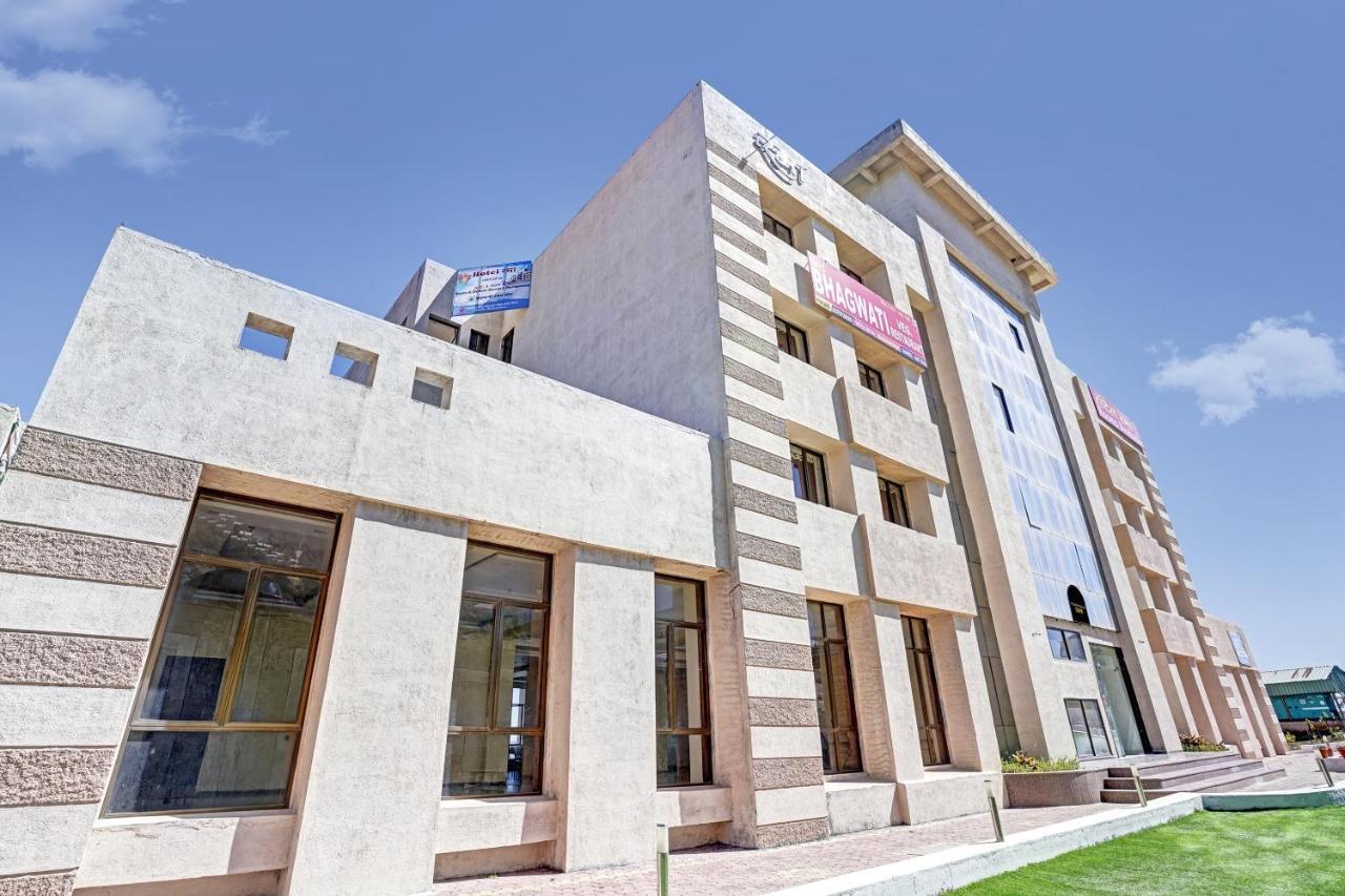 Townhouse Oak Hotel Rama Nashik Zewnętrze zdjęcie