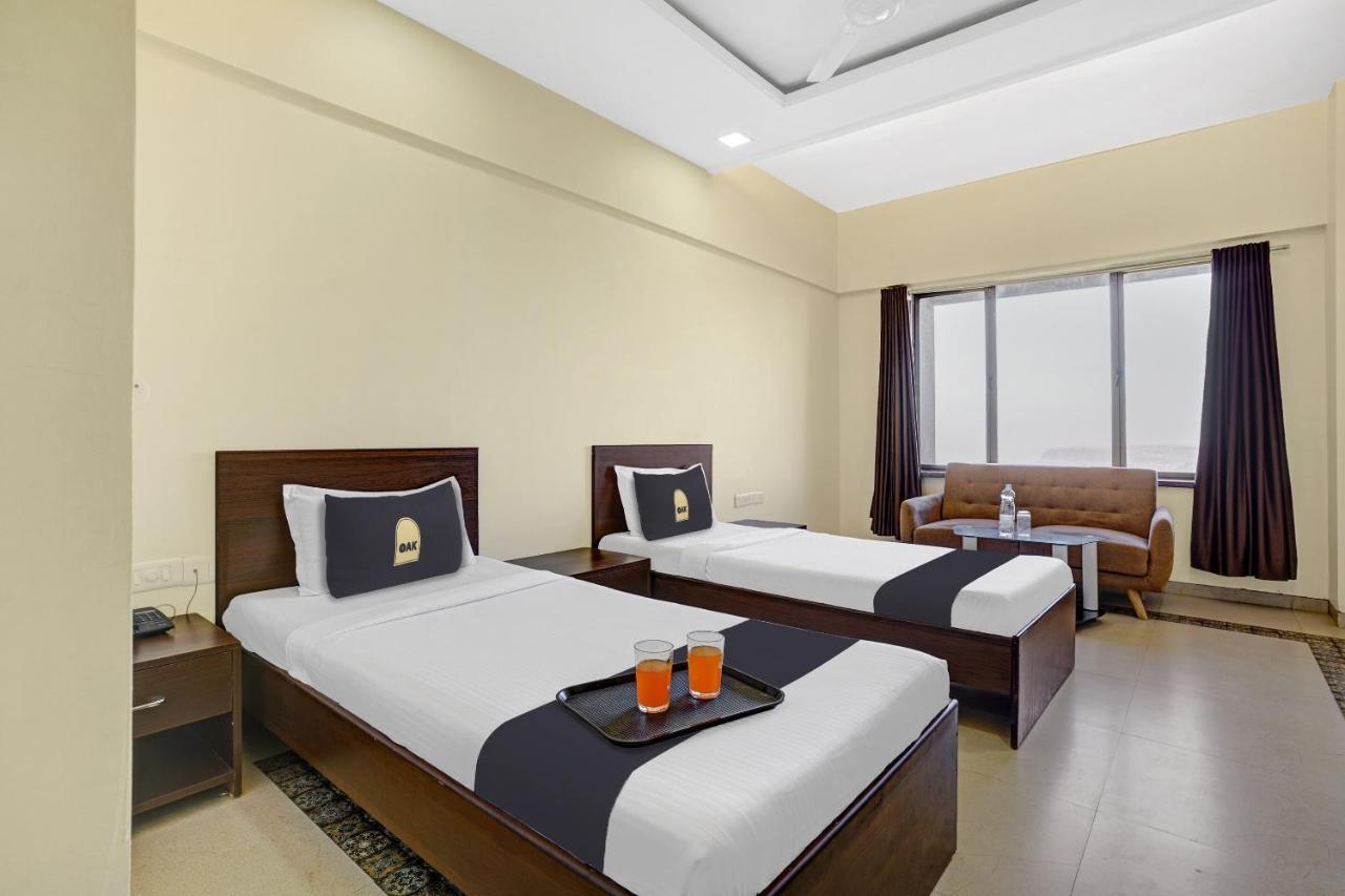 Townhouse Oak Hotel Rama Nashik Zewnętrze zdjęcie